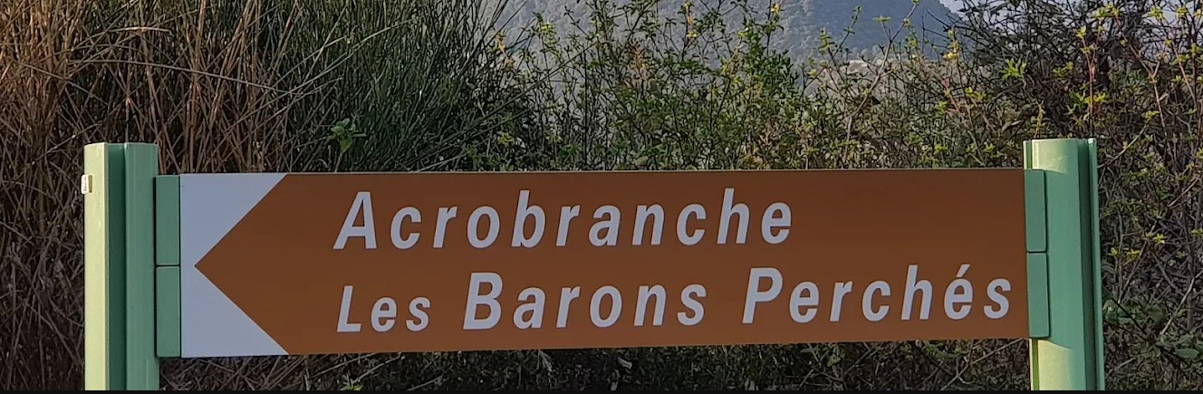 Parcours accrobranche Les Barons Perchés à Nyons